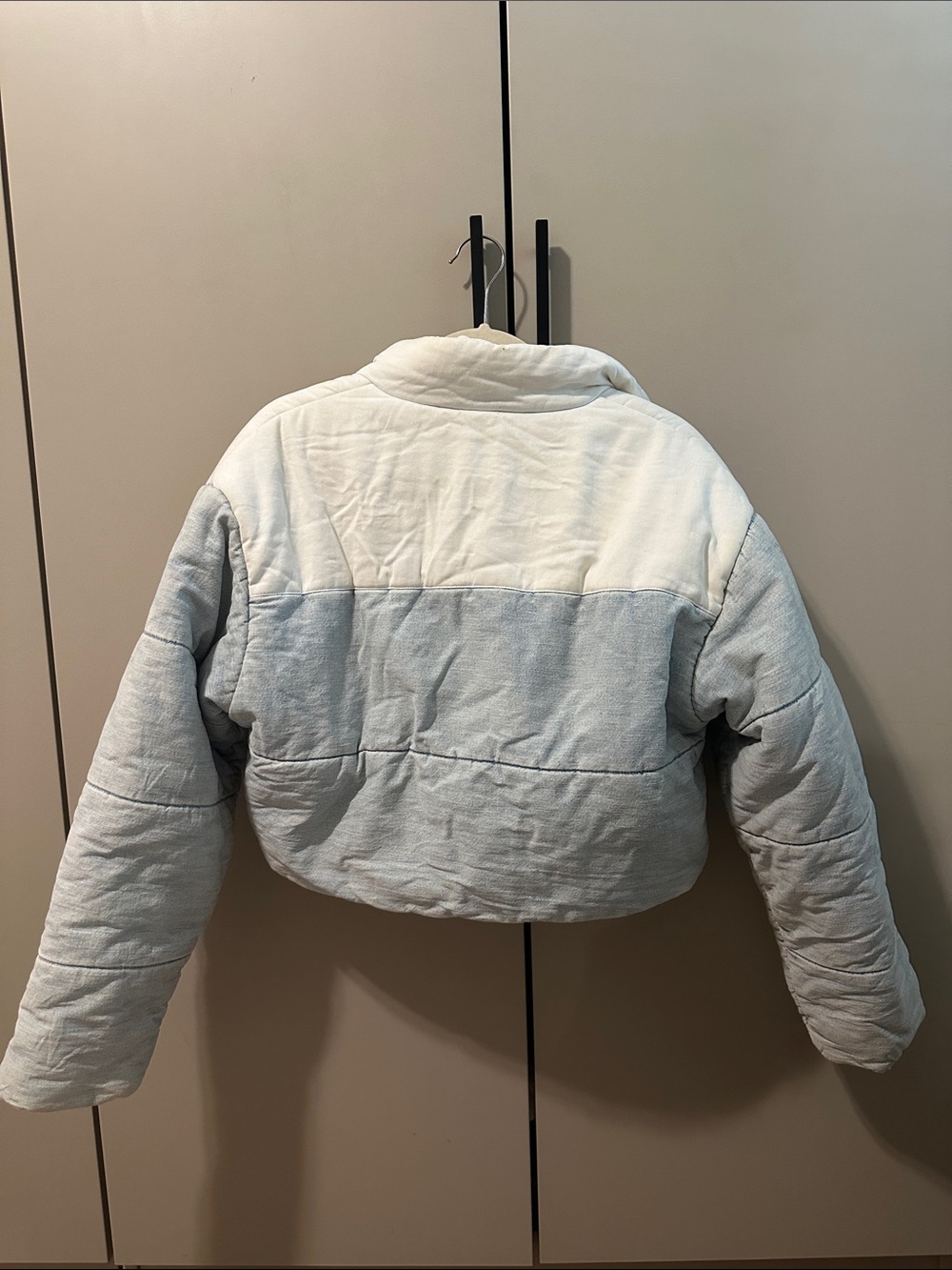MOTHER‎ Revolve Drop Pillow Talk Puffer Crop Coat in "Its Chill" Size Medium - Picture 6 of 8